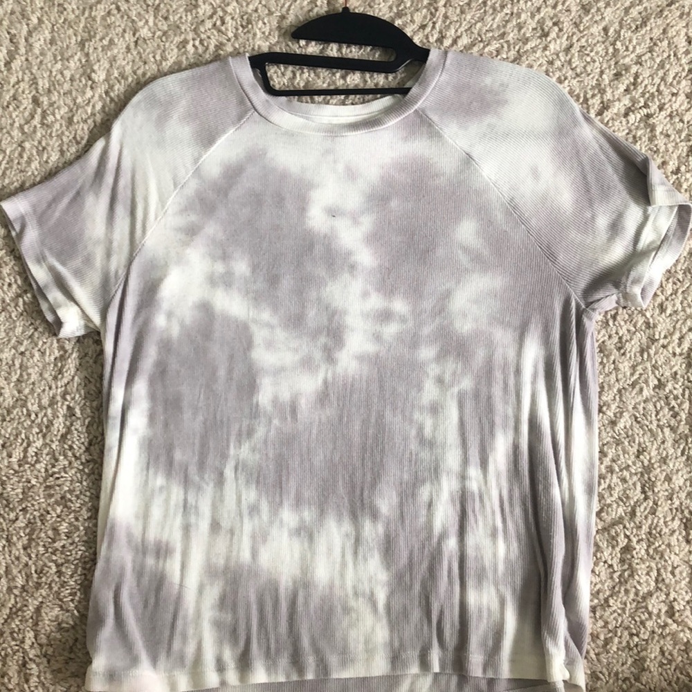 American Eagle shirt